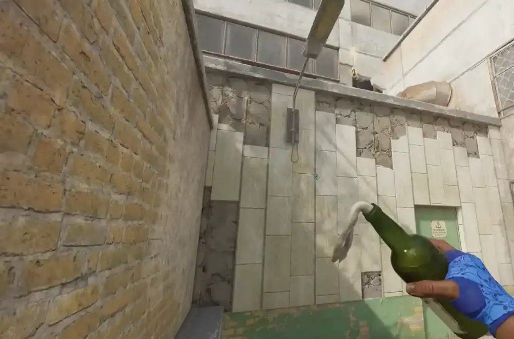 Best Smokes for Cache in CS2
